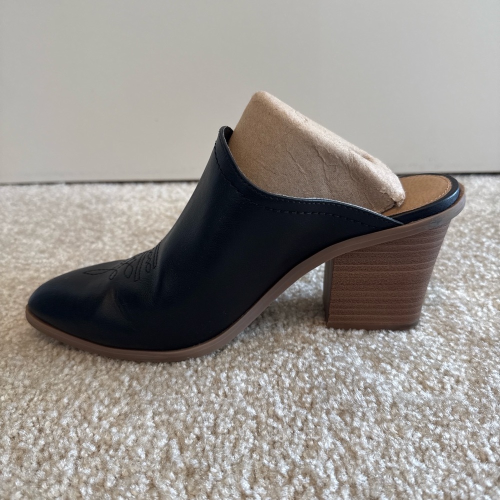 LC Lauren Conrad Women’s Safarina Heeled Mules - Picture 6 of 8